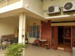 sarina-terrace photo thumbnail #1
